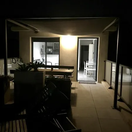 Toit Terrasse Les Embiez * سيكس-فور-لو-بلاج